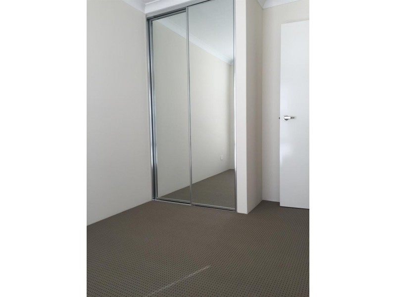 15 Lazuli  Rise, Wellard WA 6170