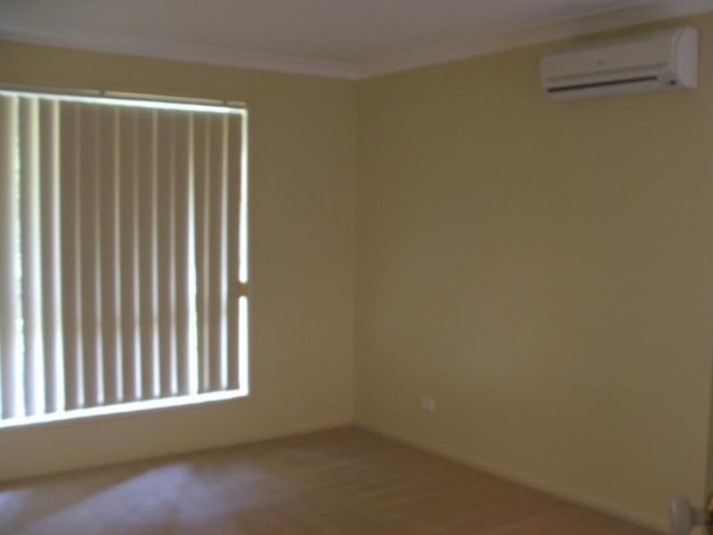 31 Hatia  Gr, Ferny Grove QLD 4055