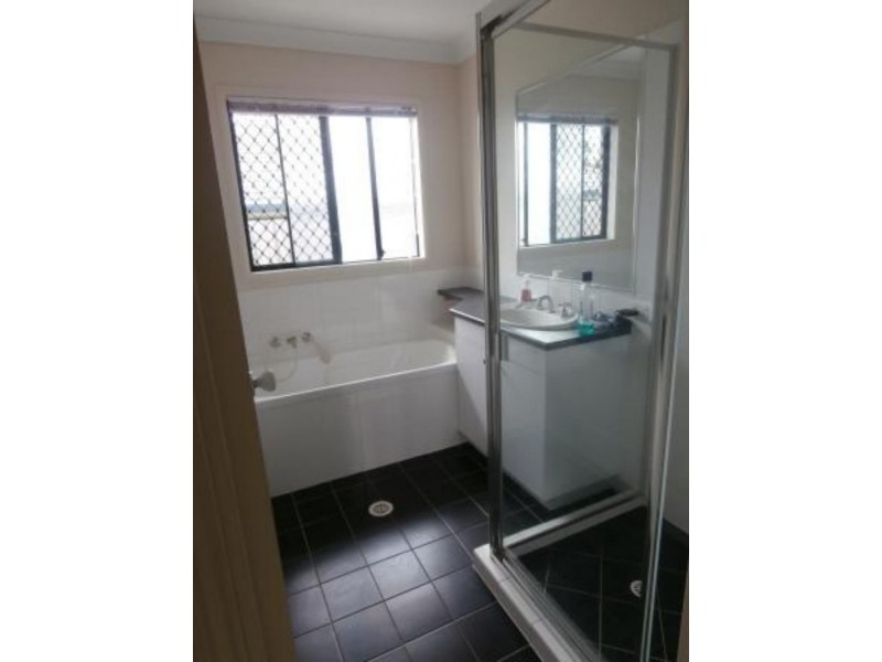 51 Bedivere Dr, Ormeau QLD 4208