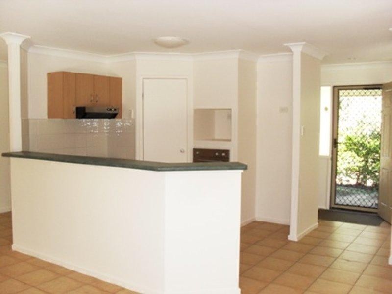 8 Reedmans Rd, Ormeau QLD 4208