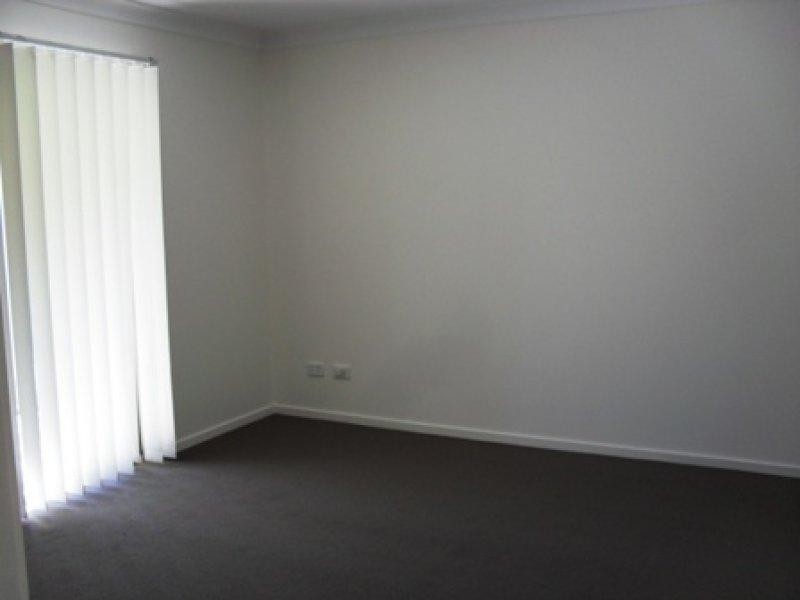 8 Reedmans Rd, Ormeau QLD 4208