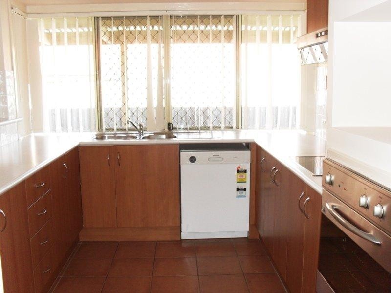 19 Buddy Holly Cl, Parkwood QLD 4214