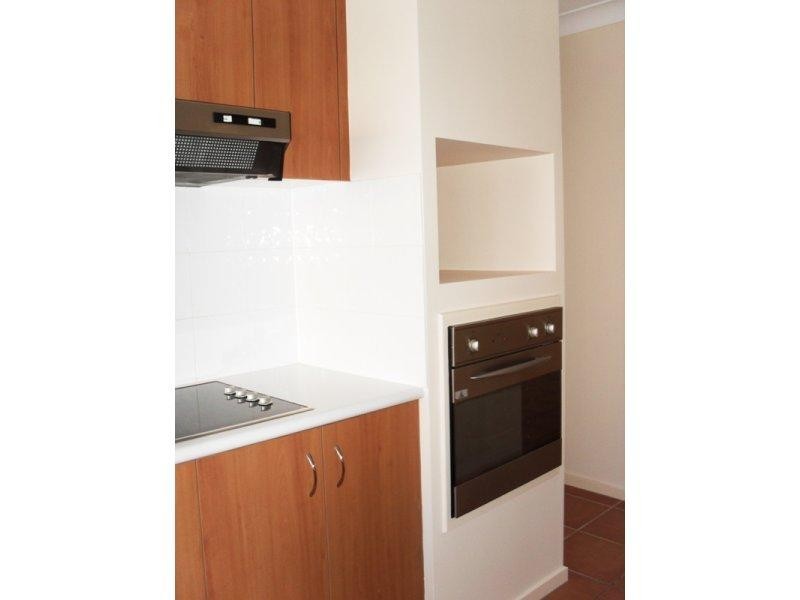 19 Buddy Holly Cl, Parkwood QLD 4214