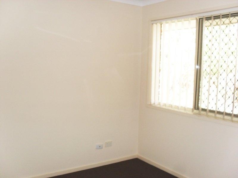 19 Buddy Holly Cl, Parkwood QLD 4214