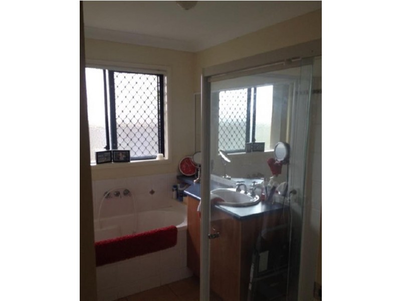 31 Oakwood Rd, Warner QLD 4500