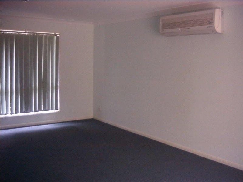 42 Mt D’aguilar  Cres, Algester QLD 4115