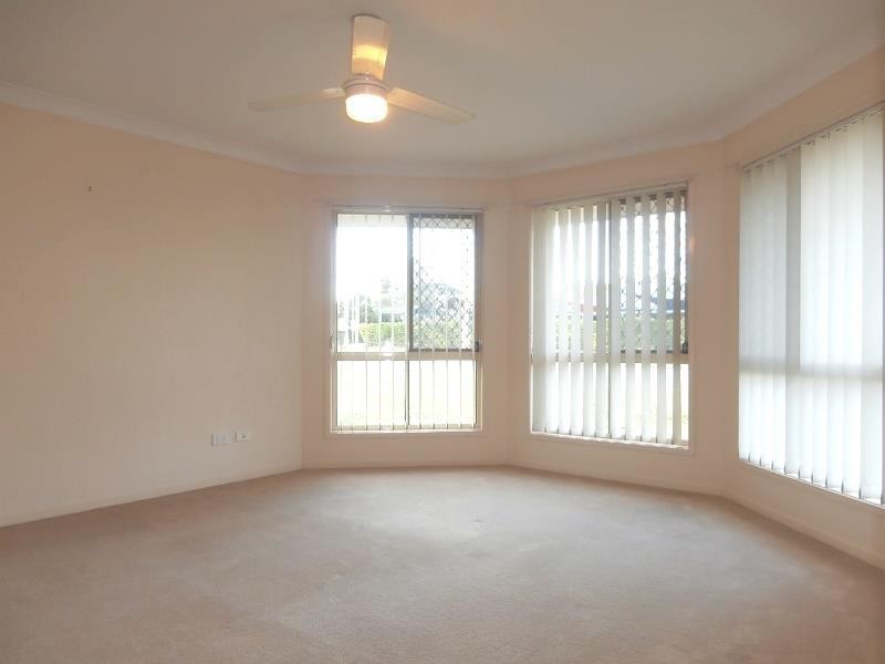 49 Coman  St, Rothwell QLD 4022