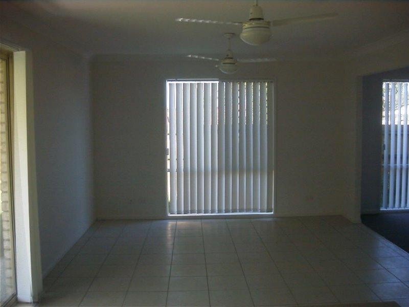 4 Denali  Cct, Warner QLD 4500