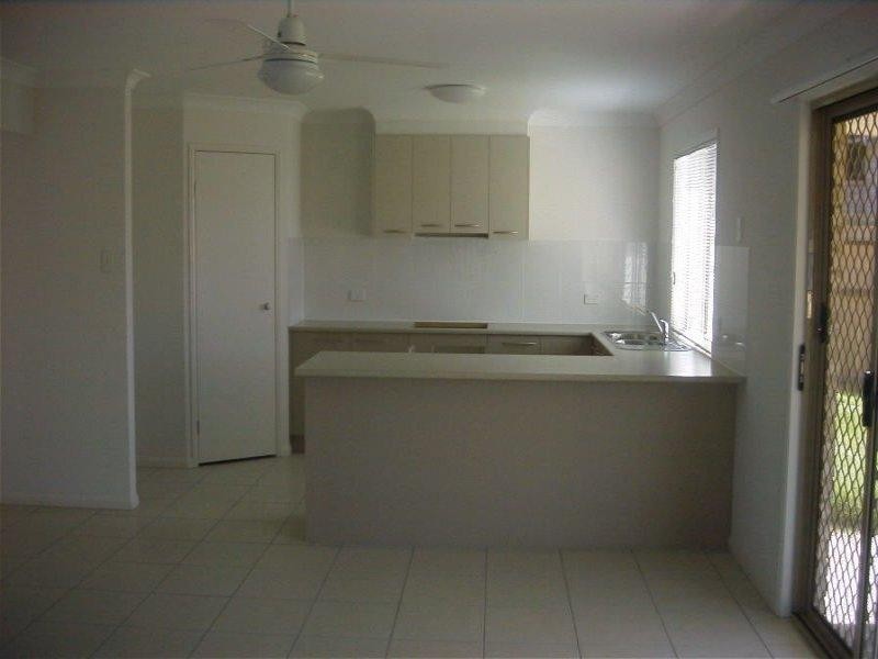 4 Denali  Cct, Warner QLD 4500