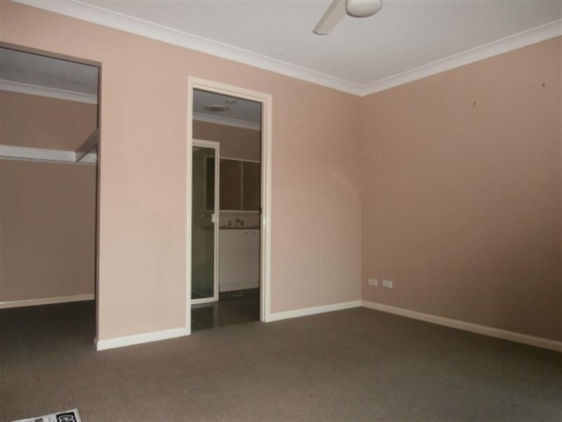 4 Grove  Pl, Bracken Ridge QLD 4017