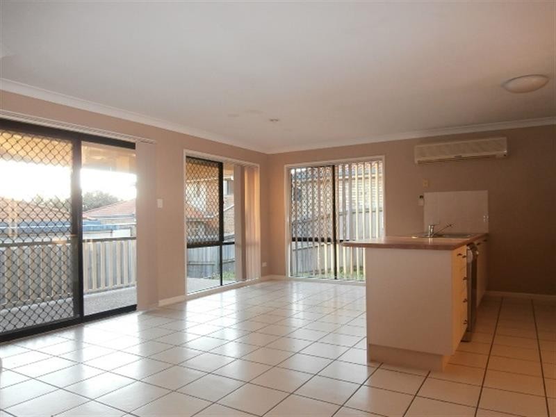 4 Grove  Pl, Bracken Ridge QLD 4017