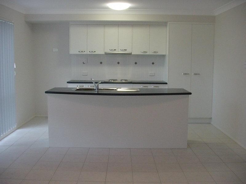 10 Greta  St, Warner QLD 4500