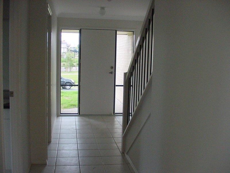10 Greta  St, Warner QLD 4500
