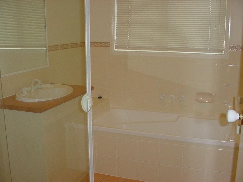 21 Elizabeth Pl, Brighton QLD 4017