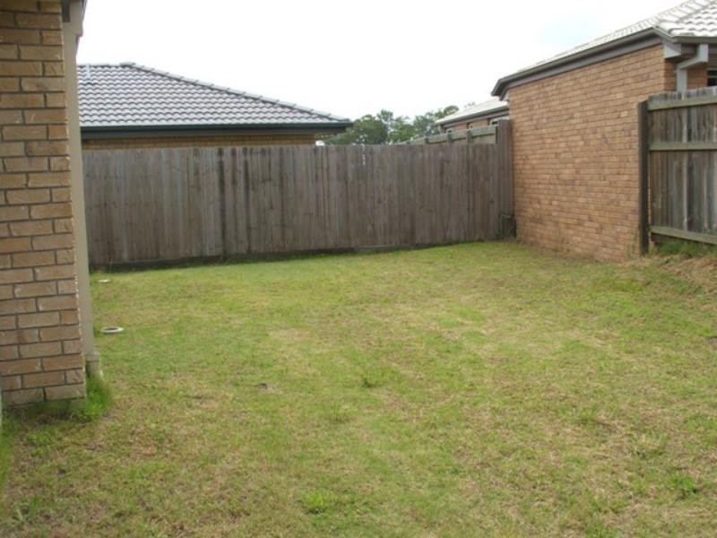 14 King Edward Drive St, Warner QLD 4500