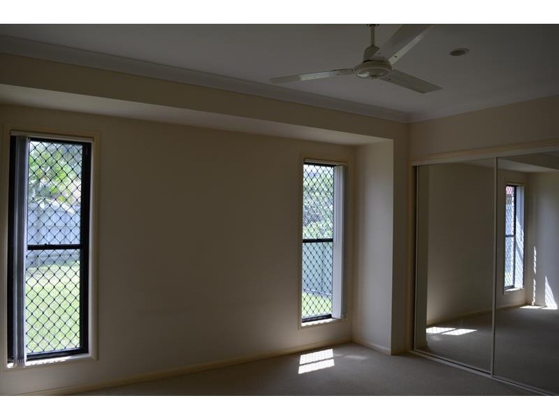 5 McIntyre  Ct, Mudgeeraba QLD 4213