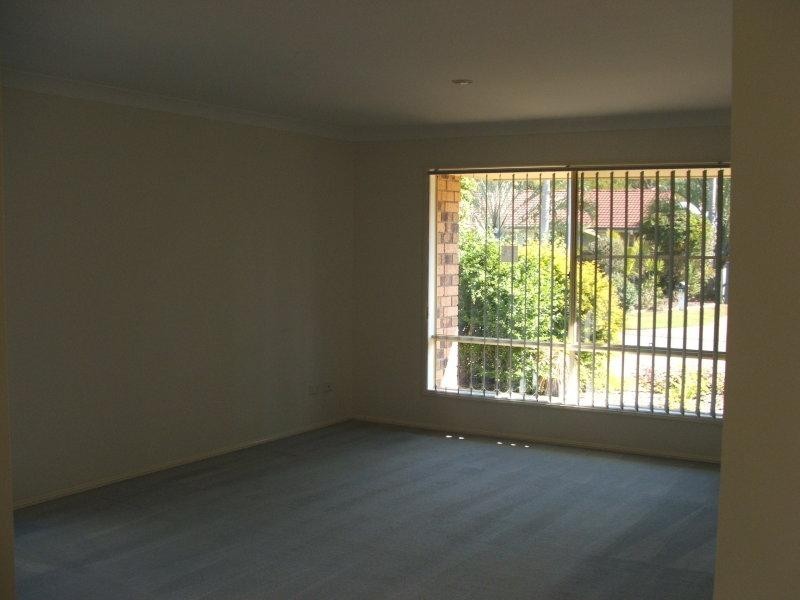 8 Coolabah  Cres, Bridgeman Downs QLD 4035