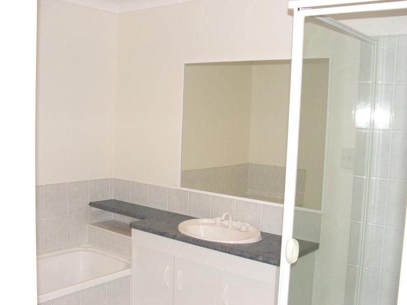 8 Coolabah  Cres, Bridgeman Downs QLD 4035