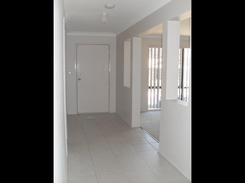 4 Nadine Ct, Warner QLD 4500