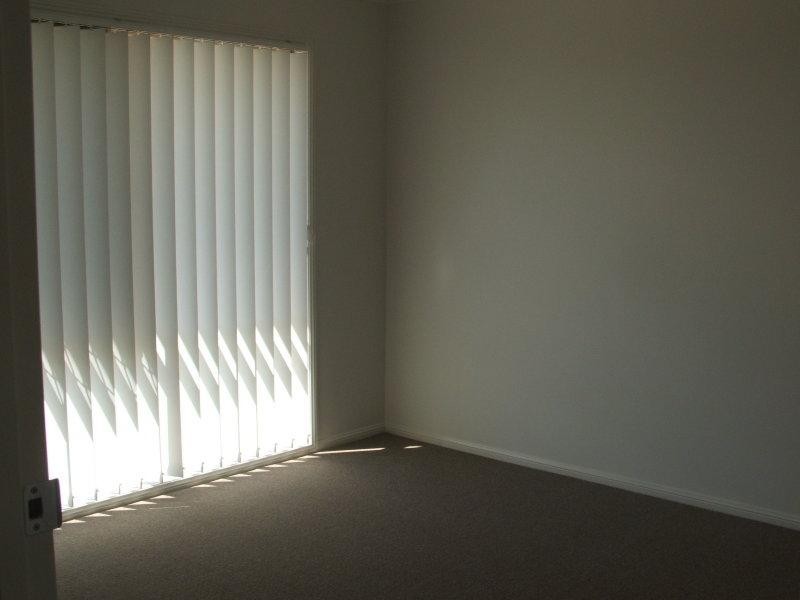 39 Lake Borumba  St, Logan Reserve QLD 4133