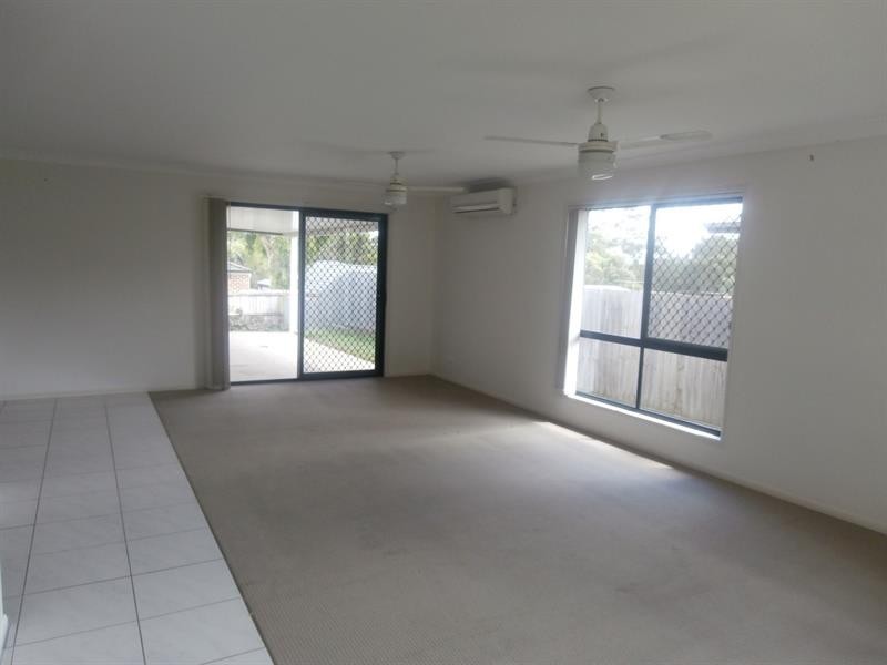 10 Monivae Circuit Cct, Eagleby QLD 4207