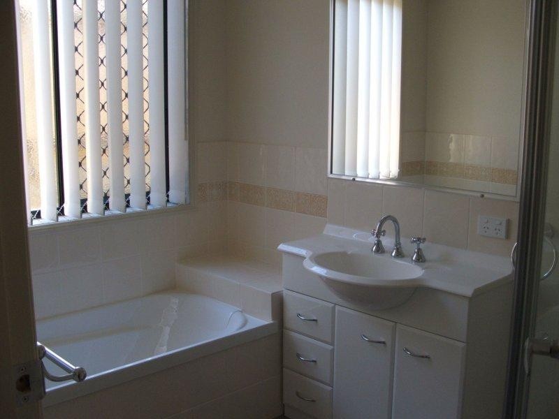 20 Monivae Cct, Eagleby QLD 4207