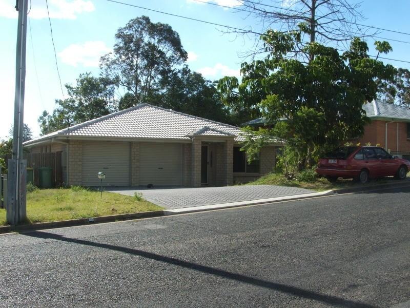 15 Howard  St, Goodna QLD 4300