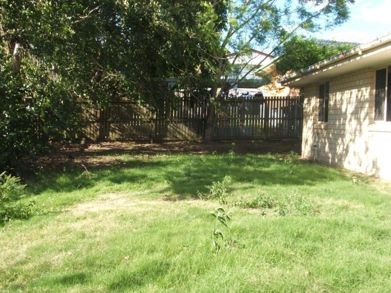15 Howard  St, Goodna QLD 4300
