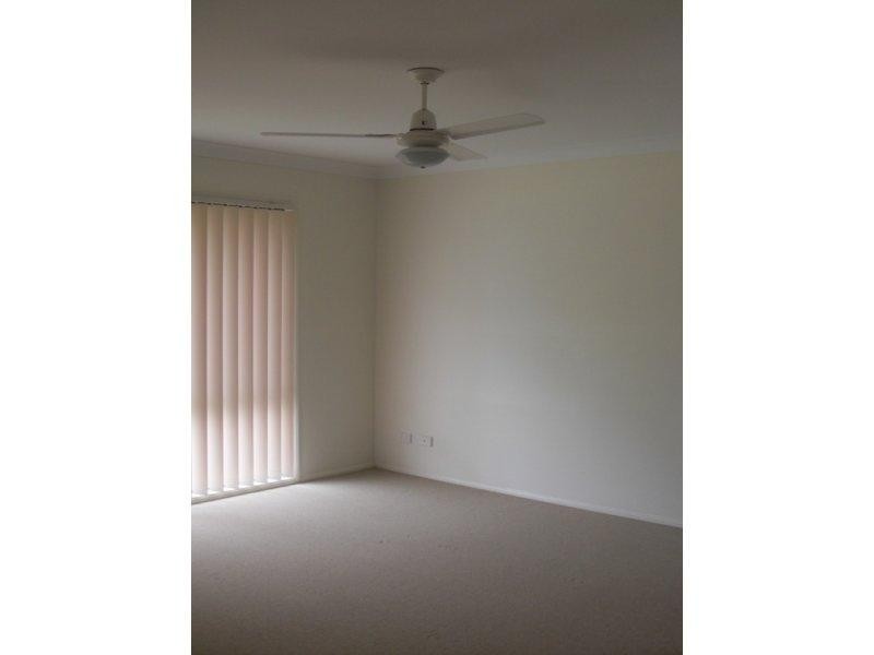 18 Silverash  Ct, Warner QLD 4500