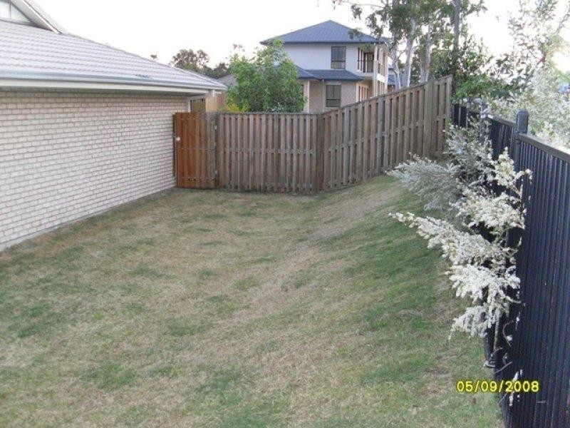 25 Bottlebrush St, Heathwood QLD 4110