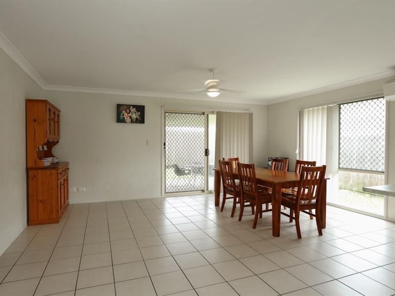 7 Whitlock  Dr, Rothwell QLD 4022