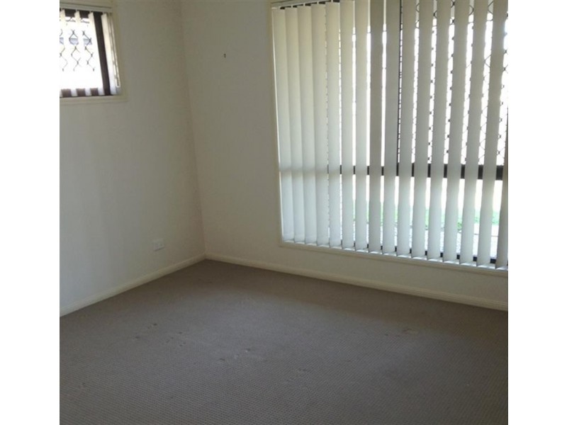 29 Hubner  Dr, Rothwell QLD 4022