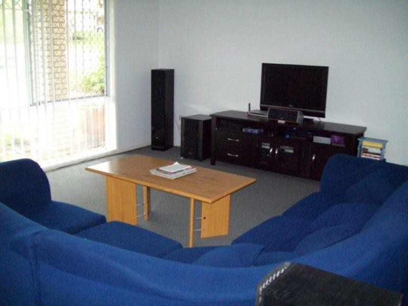 83 Gum  St, Warner QLD 4500