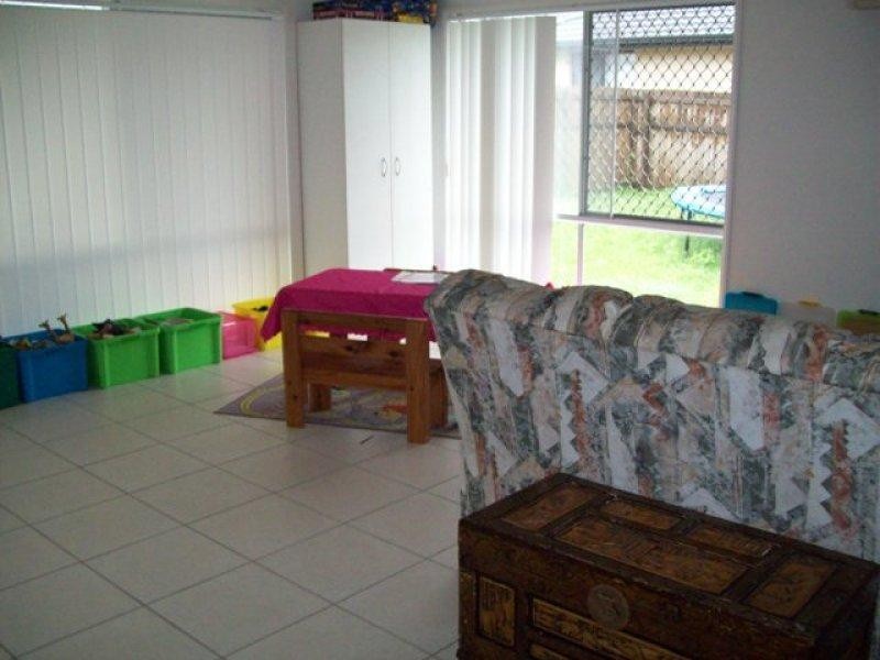 83 Gum  St, Warner QLD 4500