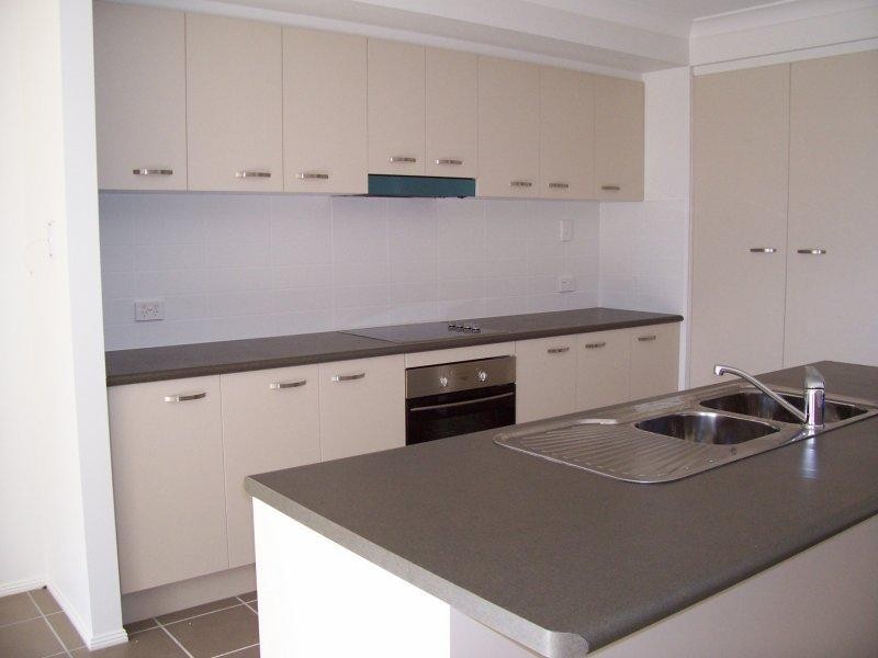 21 Bottlebrush  St, Heathwood QLD 4110