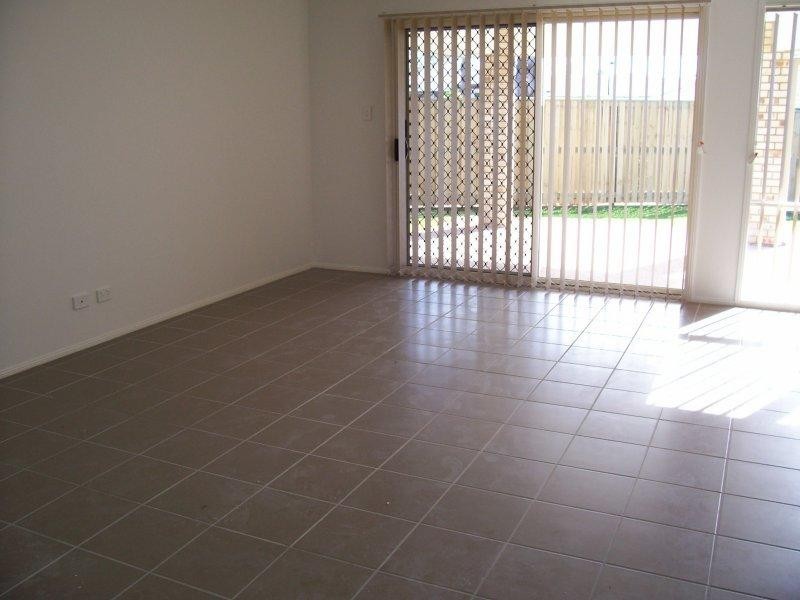 21 Bottlebrush  St, Heathwood QLD 4110