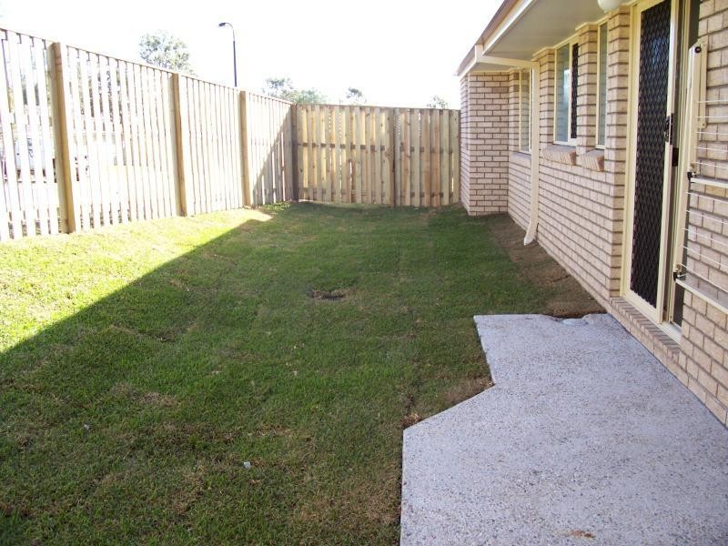 4 Juniper  St, Heathwood QLD 4110