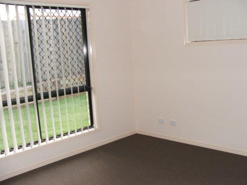 16 Tuohy Court Ct, Rothwell QLD 4022