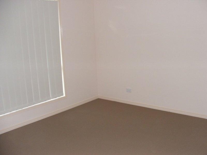 9 Tuohy  Ct, Rothwell QLD 4022