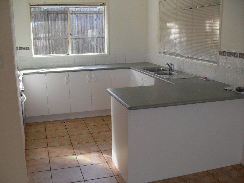 12 Alexandra Cl, Aspley QLD 4034
