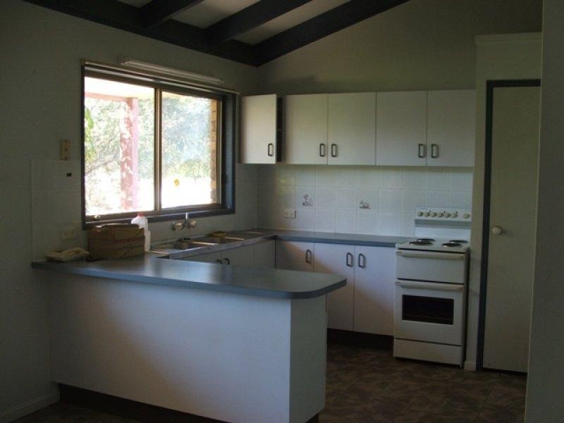 7 Springdale  Rd, Rothwell QLD 4022