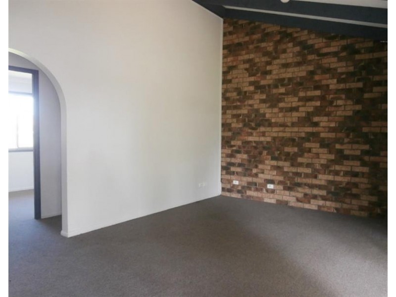 7 Springdale  Rd, Rothwell QLD 4022