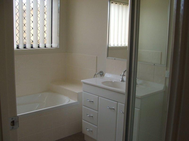 1 Monivae  Cct, Eagleby QLD 4207