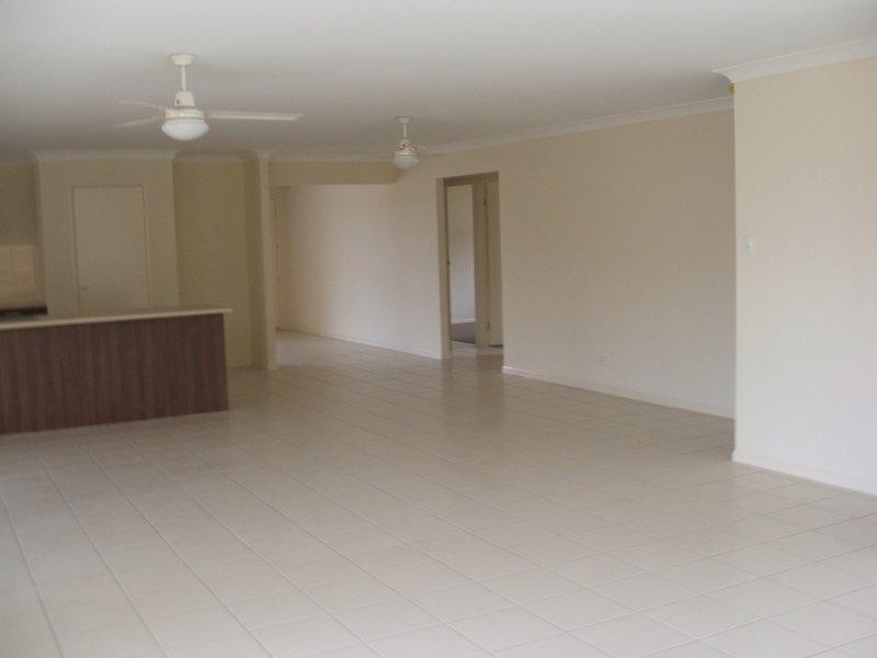 28 Muscari Cres, Drewvale QLD 4116