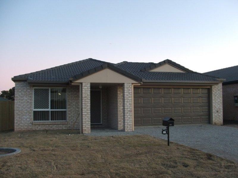 17 Hubner Dr, Rothwell QLD 4022