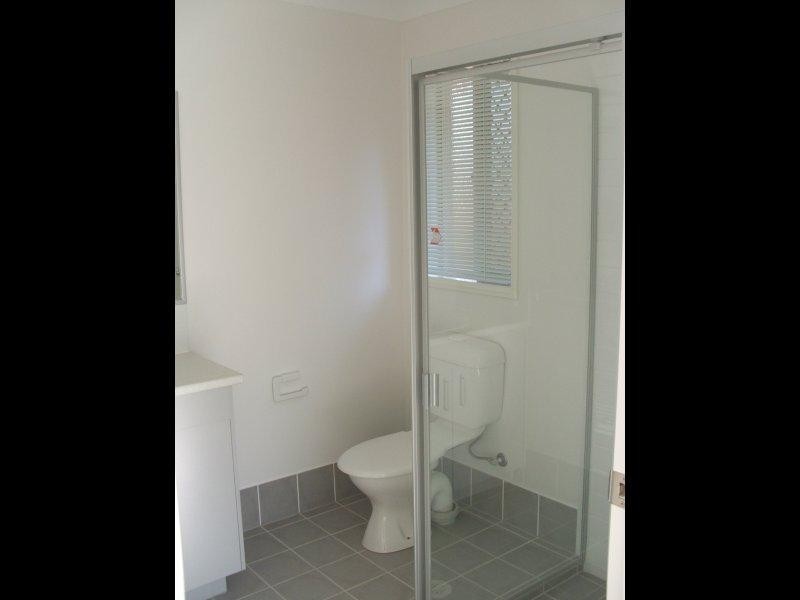 31 Victoria Dr, Pacific Pines QLD 4211