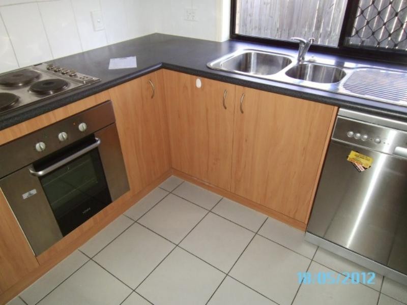 27 Hubner  St, Rothwell QLD 4022