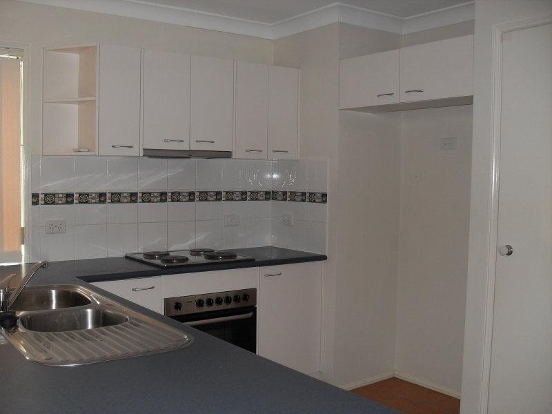 10 Flintwood  St, Warner QLD 4500