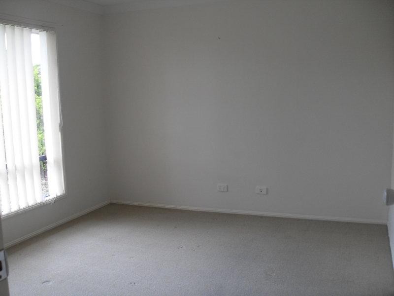 10 Flintwood  St, Warner QLD 4500