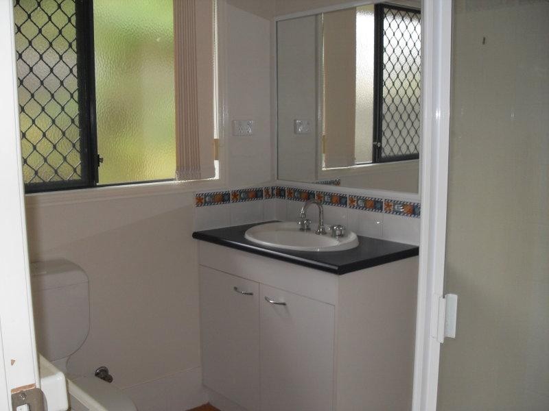 10 Flintwood  St, Warner QLD 4500